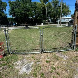 Chain Link Fence Gate