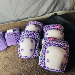 Kids Knee And Elbow Pads! Brand New In Box!
