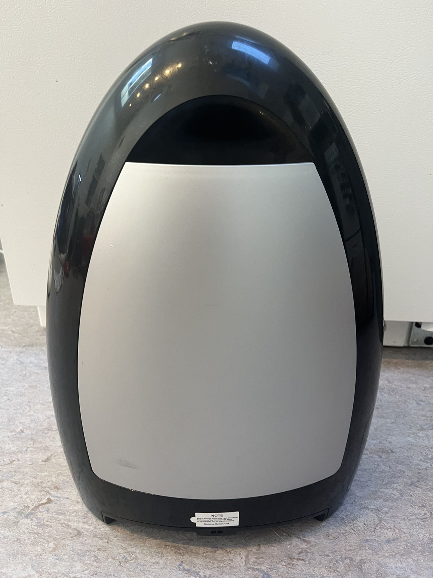 Neovac Elite Touchless Vacuum