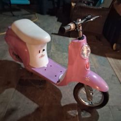 Razor Pocket Mod Betty Electric Scooter