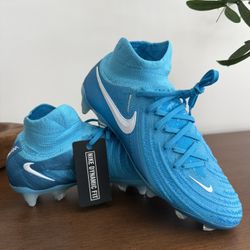 Nike Phantom Luna 2 Pro Firm Ground Cleats size 6