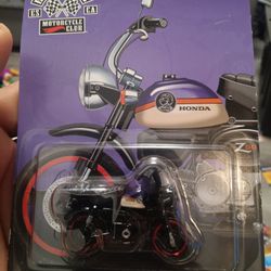 Honda Monkey 250/BMW nineT Racer Motorcycle Hot Wheels 
