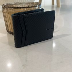 Runbox Wallet Barely Used