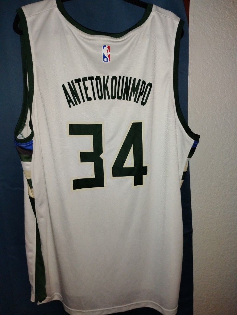 Bucks Jersey 3xl