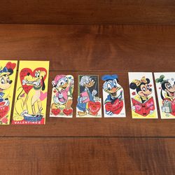Lot of 7 Disney Mickey Minnie Donald Vintage Valentine’s 4”-6” in length 