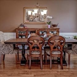Arhaus Dining Set (table, 8 chairs, Sideboard)