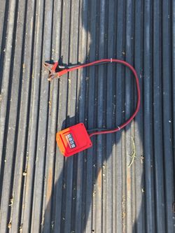 18 Volts Milwaukee Car Jumper Number #6 Wire.