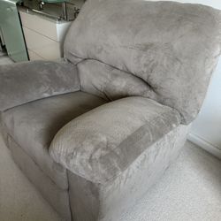 Rocking Recliner 