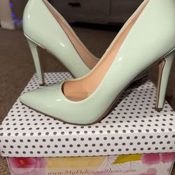 Teal Heel