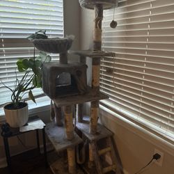 Large Cat Tree 
