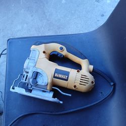 DEWALT DW331 Jigsaw