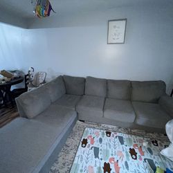 Gray Sectional Couch With Ottoman