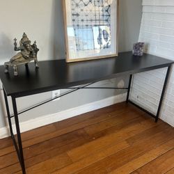 Console Table / Display Table / Desk