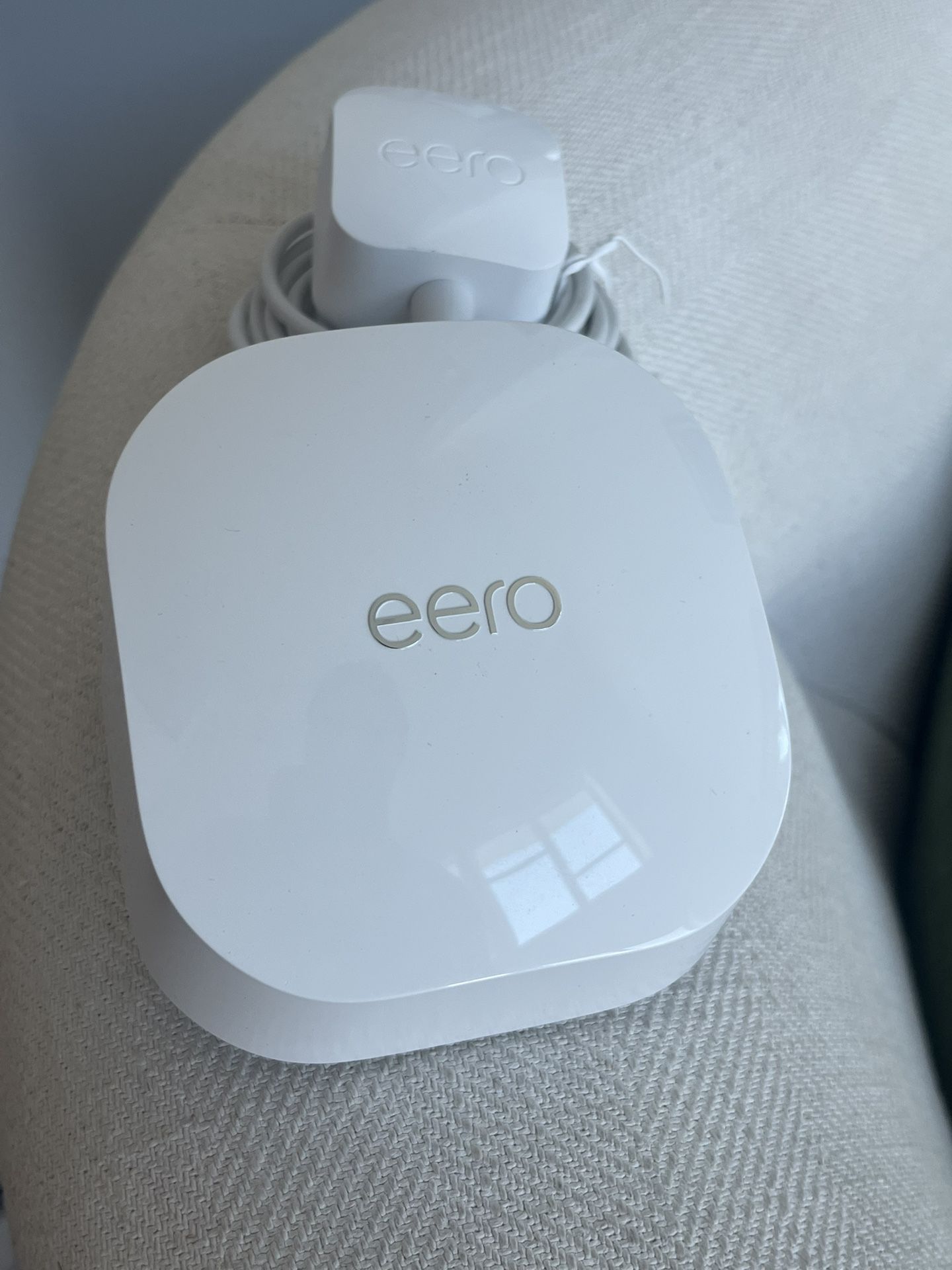 Eero 6 WiFi Extender Router — Like New