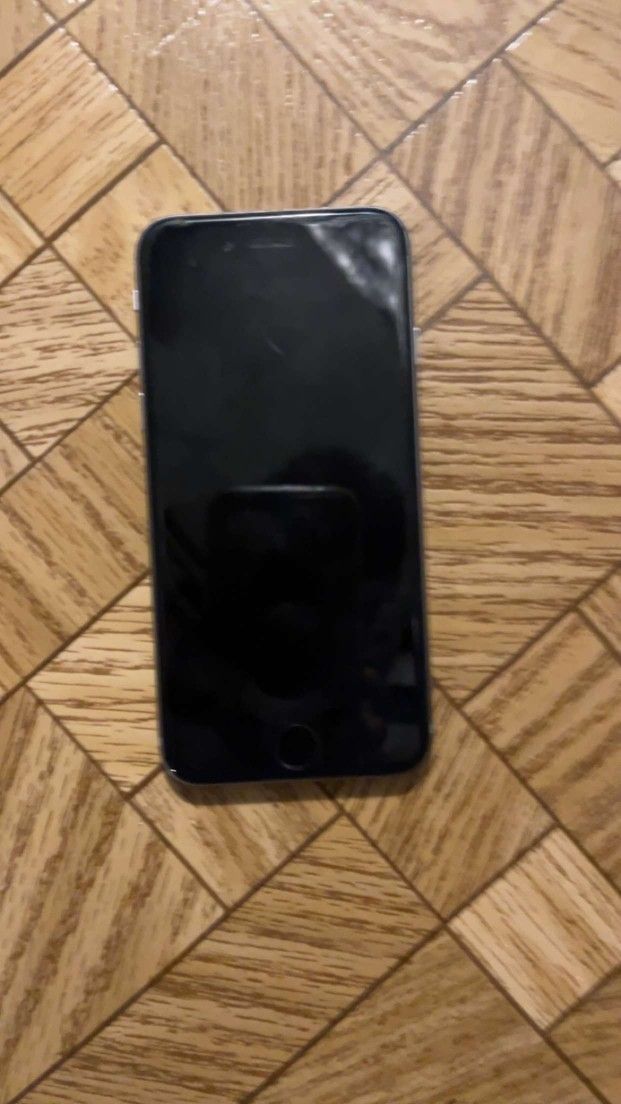 I Phone Se