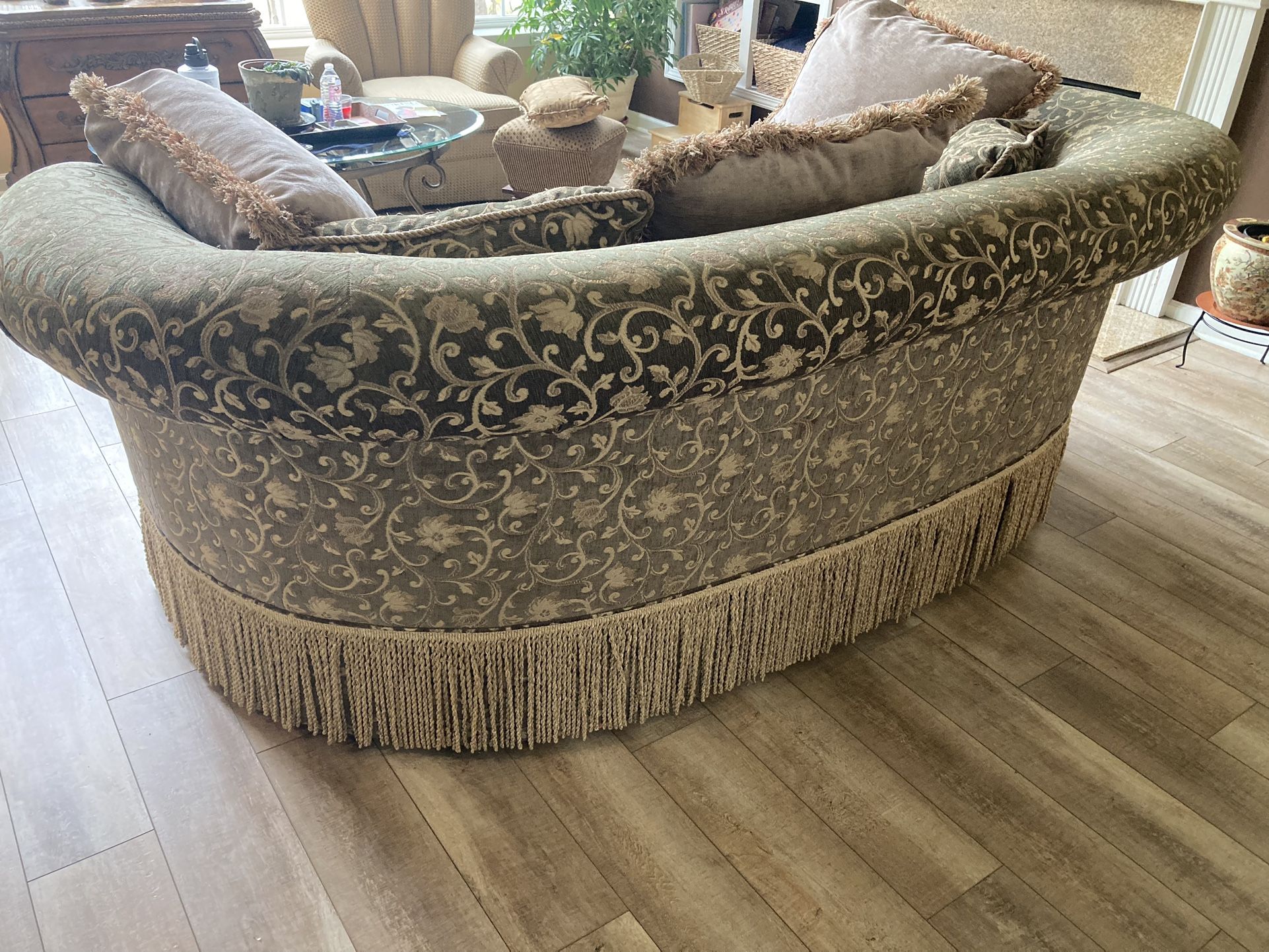 Living Room Set Light Brown 8'x36"