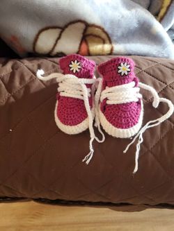 Zapatos Para Bebe Tejidos A Mano