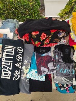 YARD SALE- FONTANA