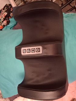 Foot massager/warmer