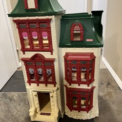Fisher Price Home For The Holidays Dream Dollhouse Mansion