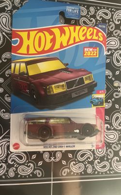 HotWheels Volvo 240 Drift Wagon