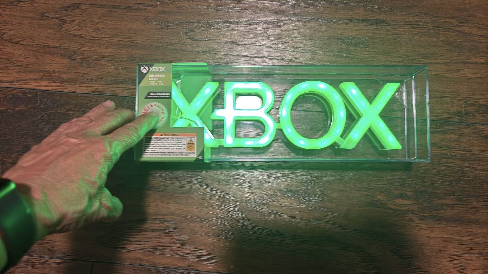 XBOX Sigh Display New