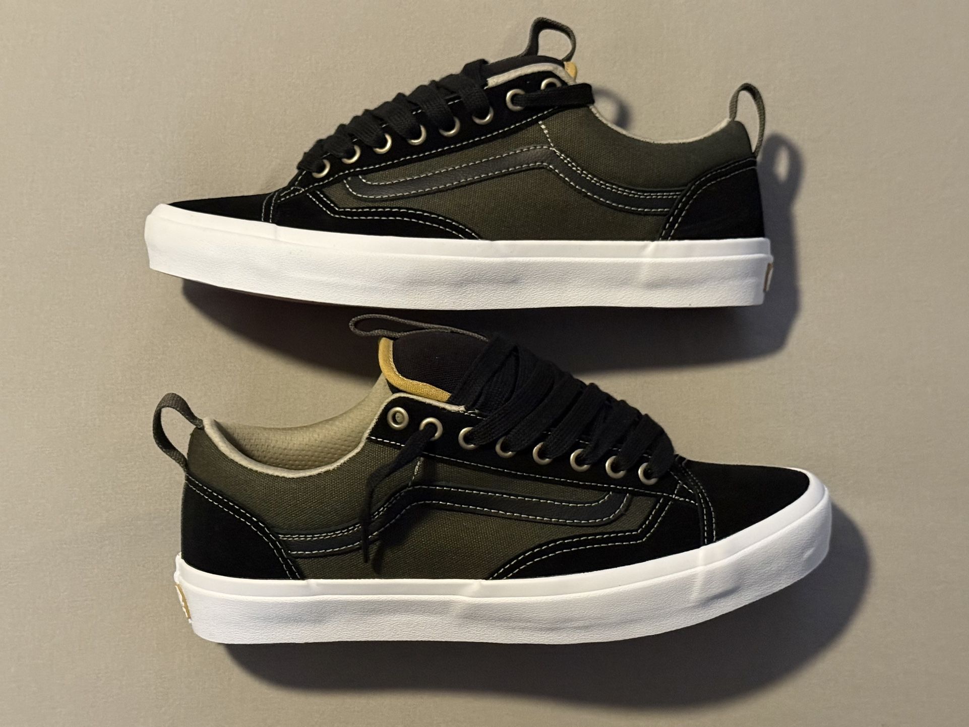Vans Old Skool 36+ Fat Tongue Skate Shoes Brand New DS