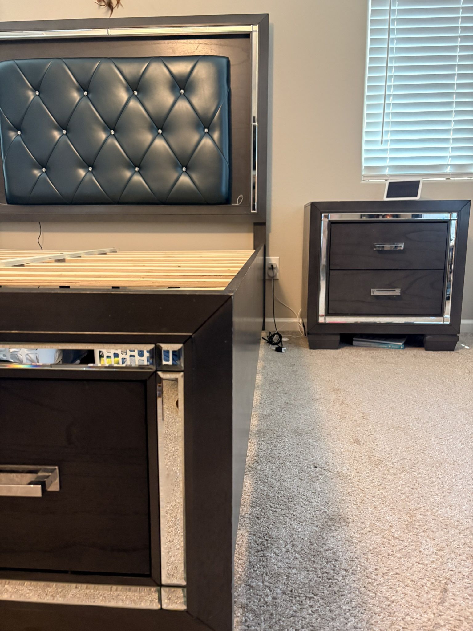 Queen Bedroom Set