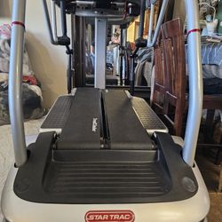 STARTRAC Treadmill/Stepper/Climber Commercial Exercise Machine