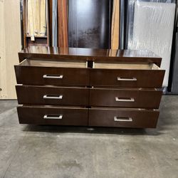 Dresser $160