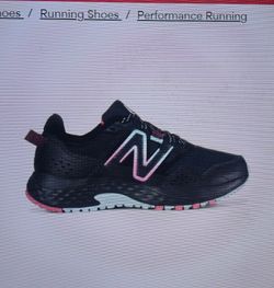 New balance sneakers Size 7