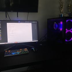 FULL PC- Monitor- Pc-Keyboard and Mouse