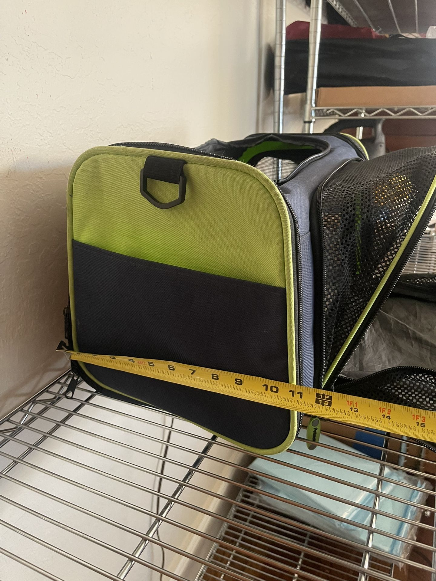 Dog carrier