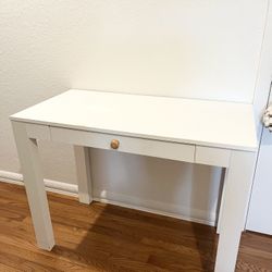 Kids Desk with Drawer