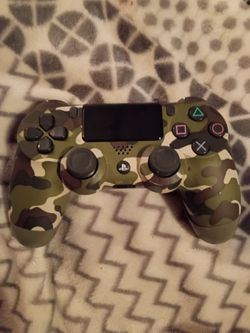PS4 DualShock 4 Controller Green Camo