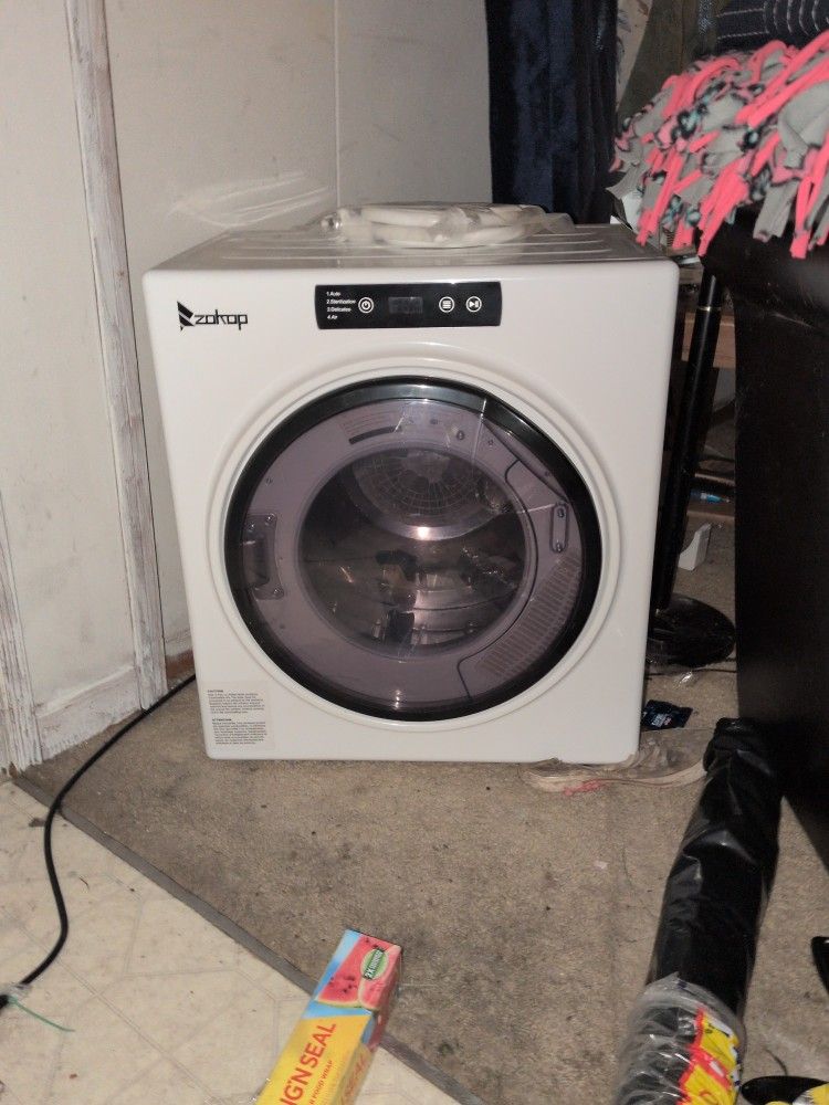 3.5 Cu.Ft. Vented Front Load Compact Electric Dryer in White *BRAND NEW NEVER USED*