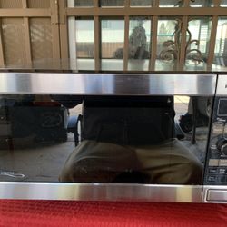 Panasonic Stainless  1250 Watt Large Microwave 