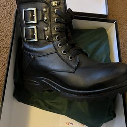 Black Boots