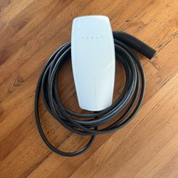 Tesla Charger - Used