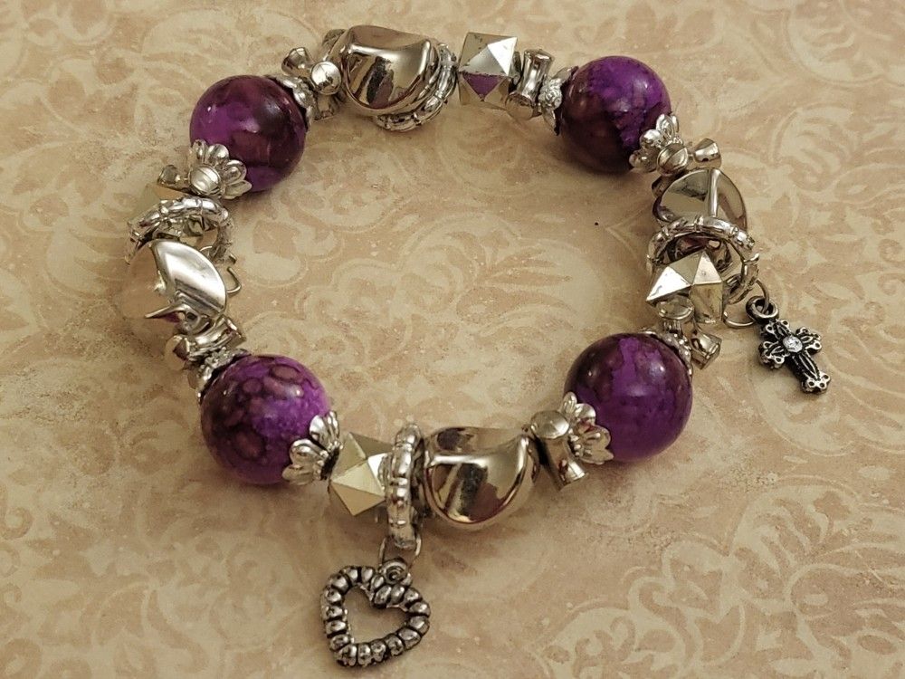 PURPLE BEADED  BRACELET  WITH  CHARMS