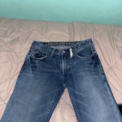 AMERICAN EAGLE SIZE 28/30