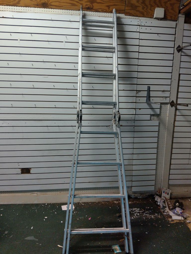 Large Foldable Ladder