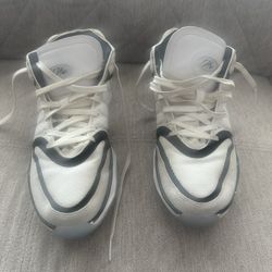 Nike Air Zoom GT Hustle 2 Baketball Shoe Wemby DJ9405-102 White/Black US Men Size 11