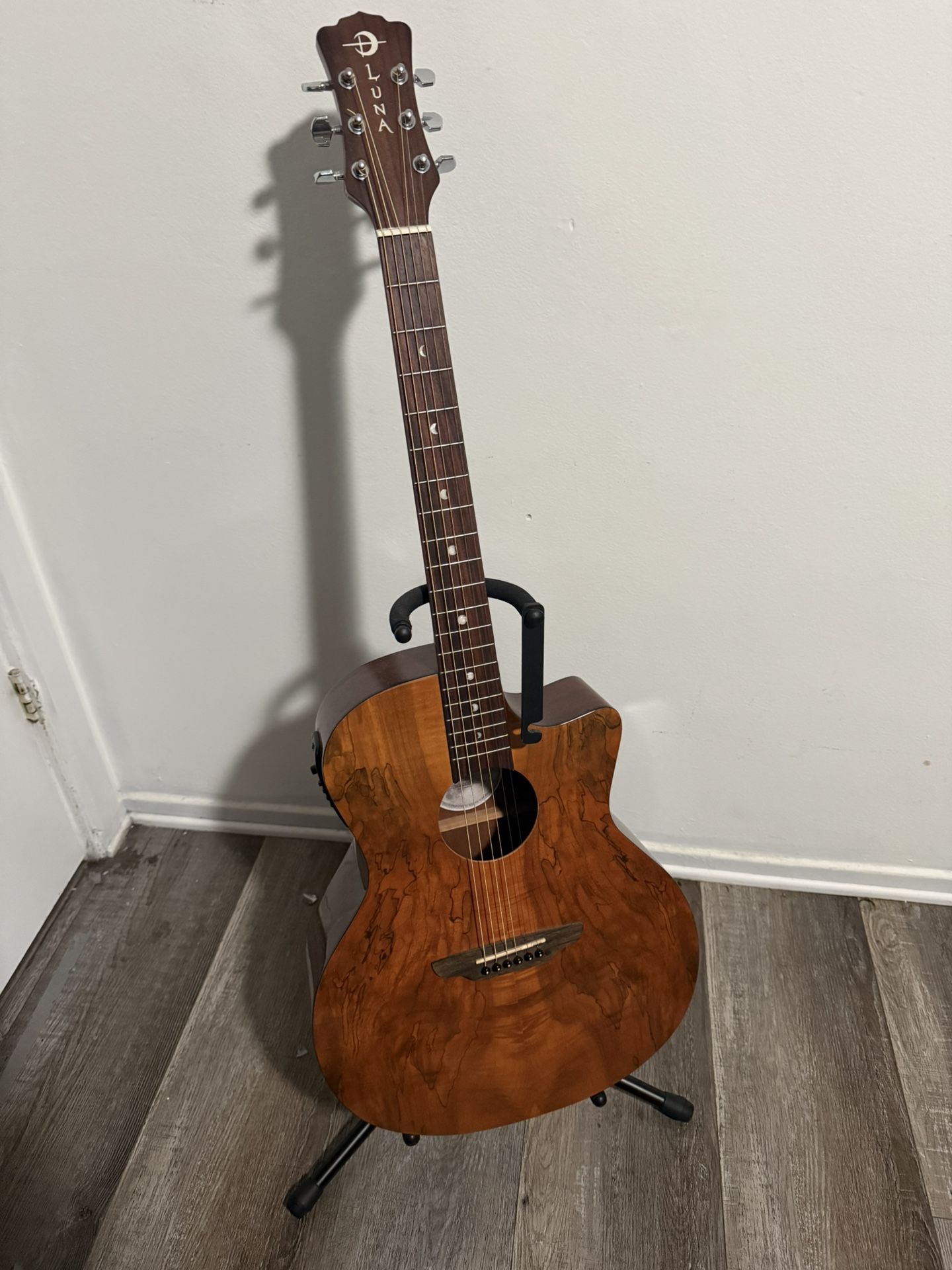 Luna Acoustic Guitar