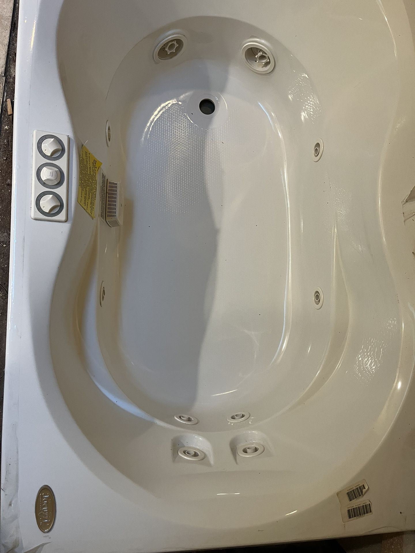 jacuzzi whirlpool bathtub with pump model s55nxnpk-7243