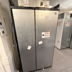 JennAir Refrigerator 42”Inch Side By Side Panel Ready Like New 2024 Model