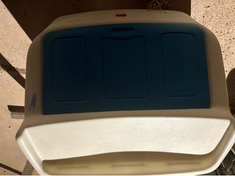 Toy Box Step2