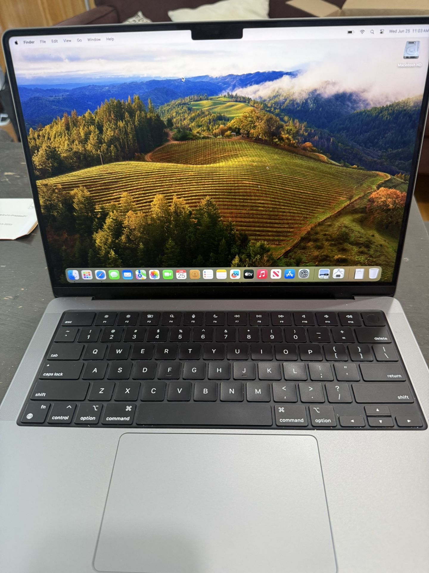 MacBook Pro 14 Inch Silver 1TB