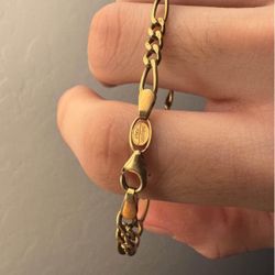 Gold Bracelet Figaro Style