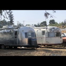 Airstream 1975